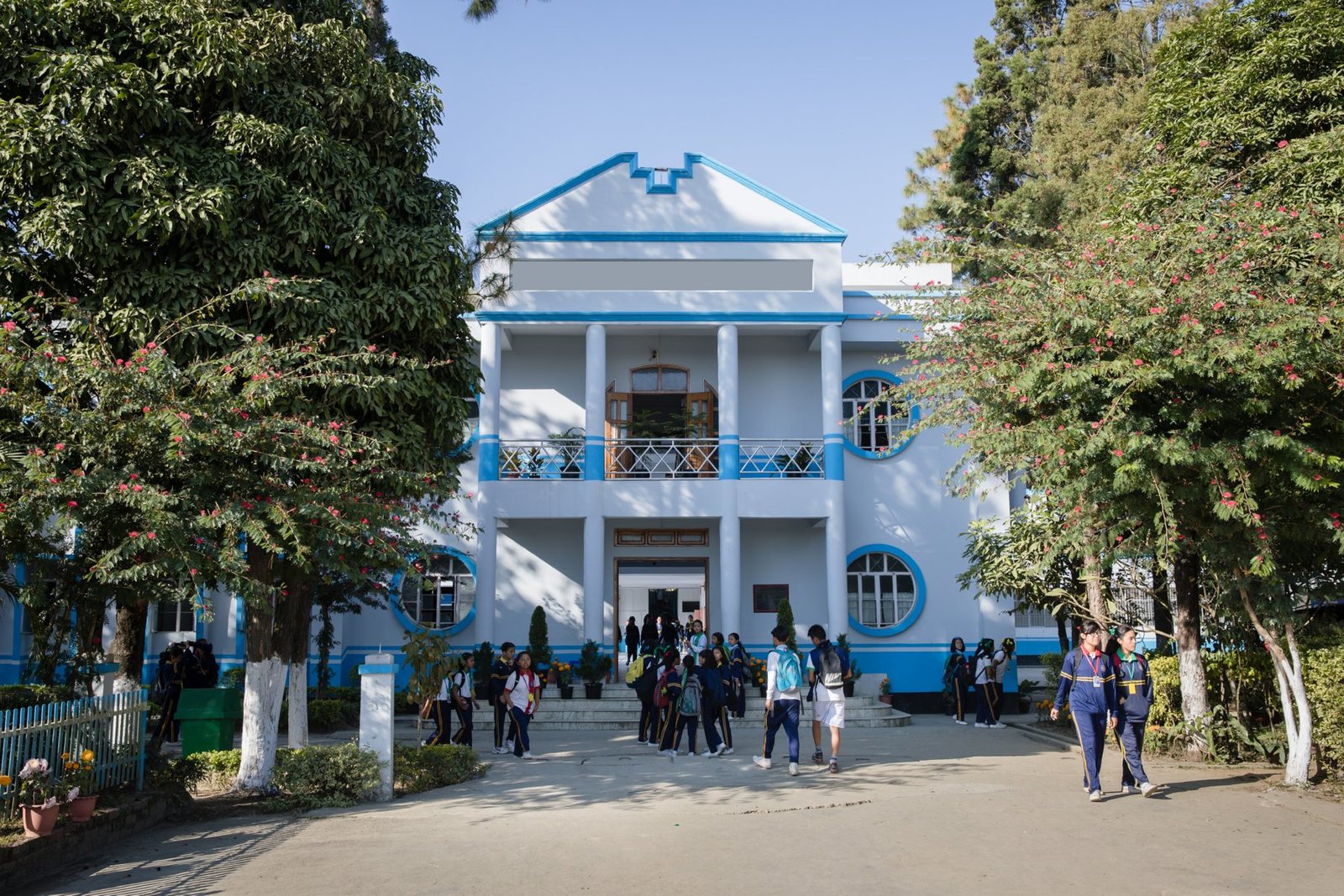 Students arriving at Maria Montessori School